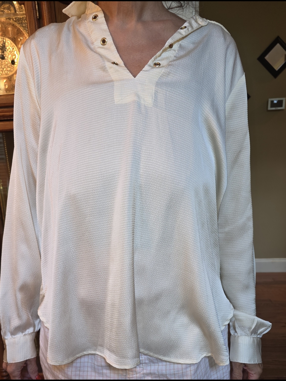 Michael Kors Cream Textured V-Neck Long Sleeve Blouse with Gold Eyelets